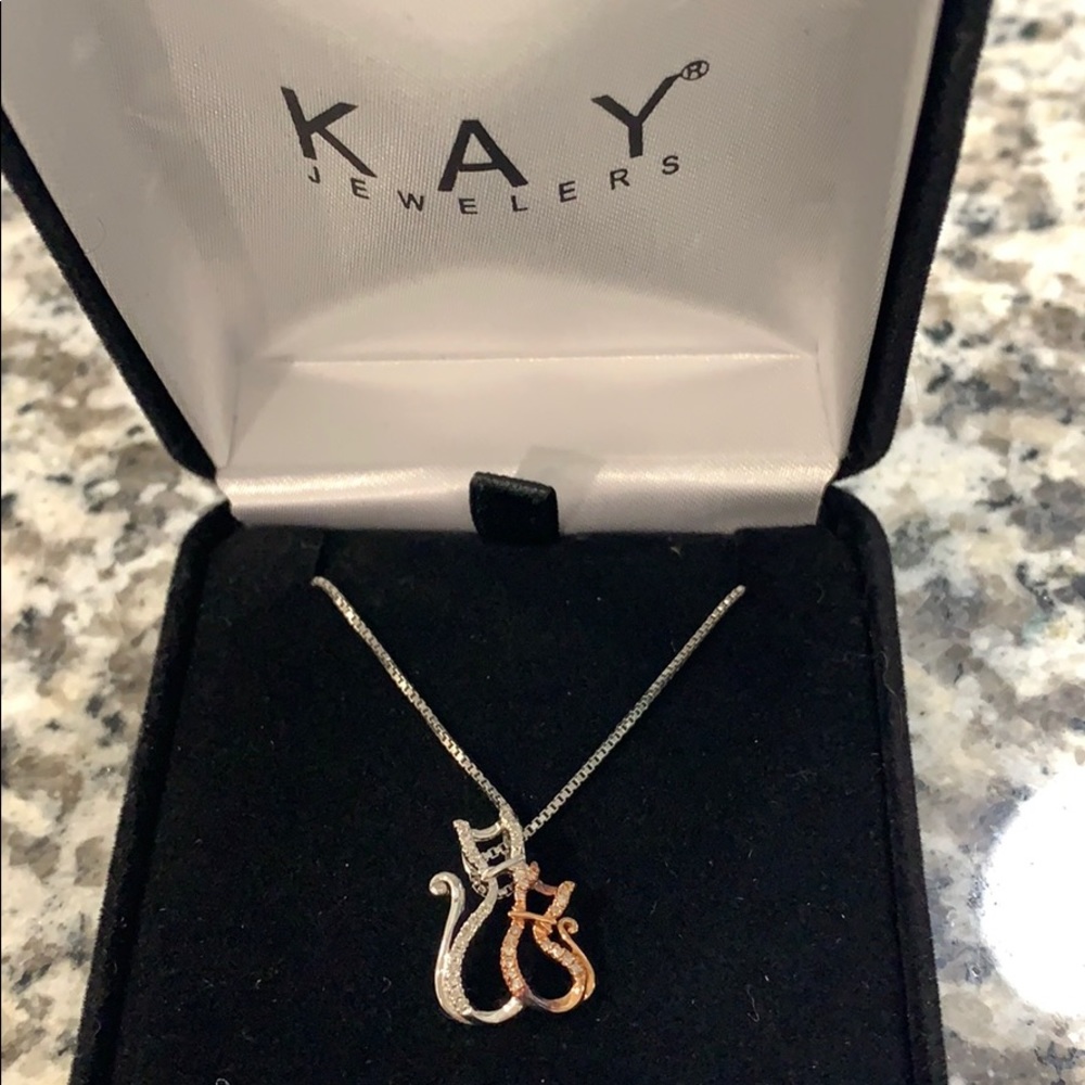 Kay jewelers *NEVER WORN* cat necklace